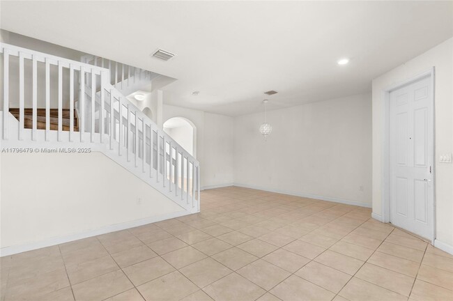 Building Photo - 9314 W 33rd Ln