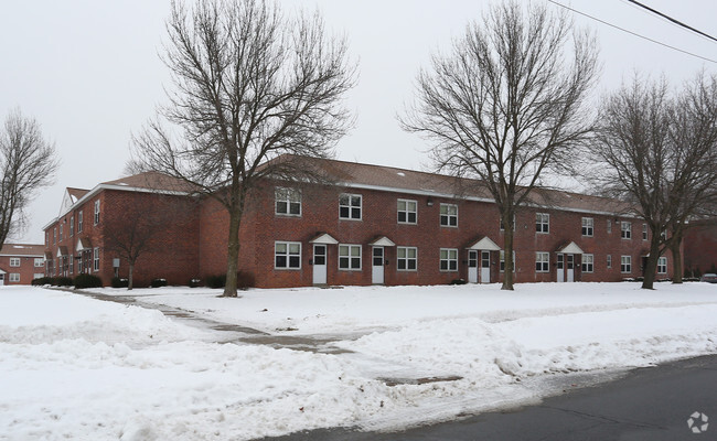 Building Photo - Humphrey Garden