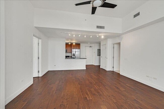 Building Photo - 200 W Sahara Ave