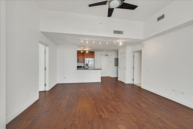 Building Photo - Dual Masters & Incredible Strip Views, 37th Floor or Allure