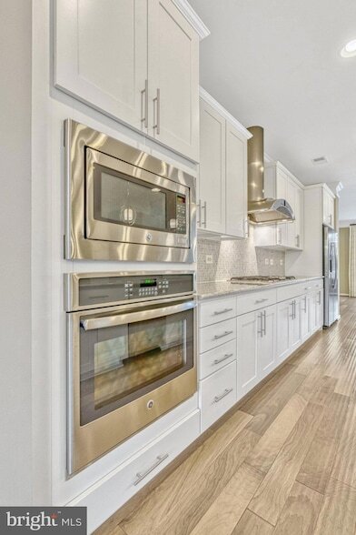 Building Photo - 21491 Willow Breeze Sq