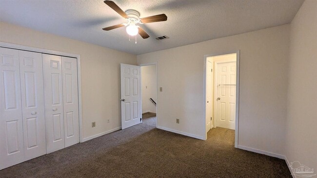 Building Photo - 3041 Belle Meade Dr