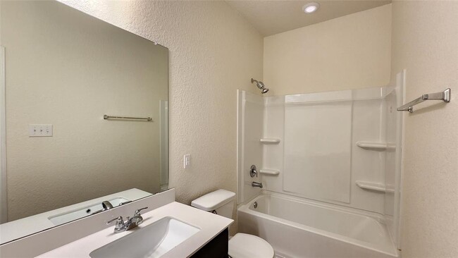 Building Photo - 6229 Mantalcino Dr