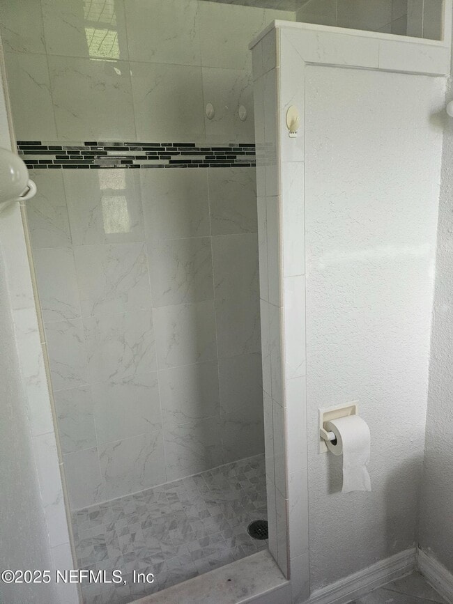 Building Photo - 442 Ameca Ave