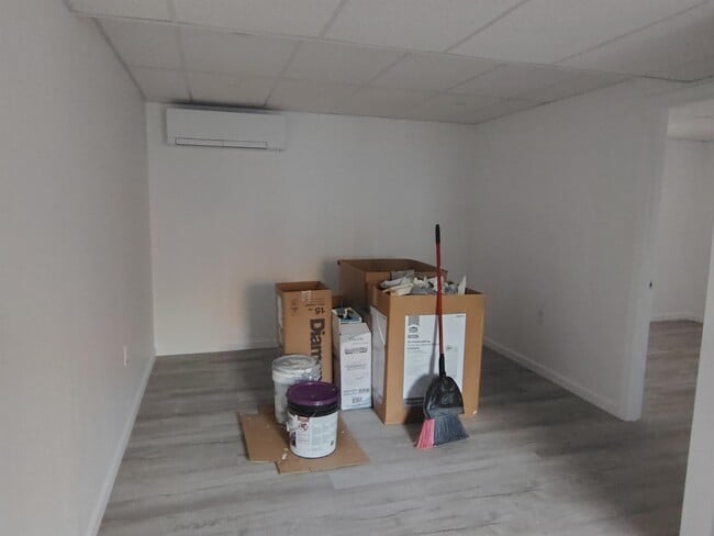 Building Photo - 274 Depot St