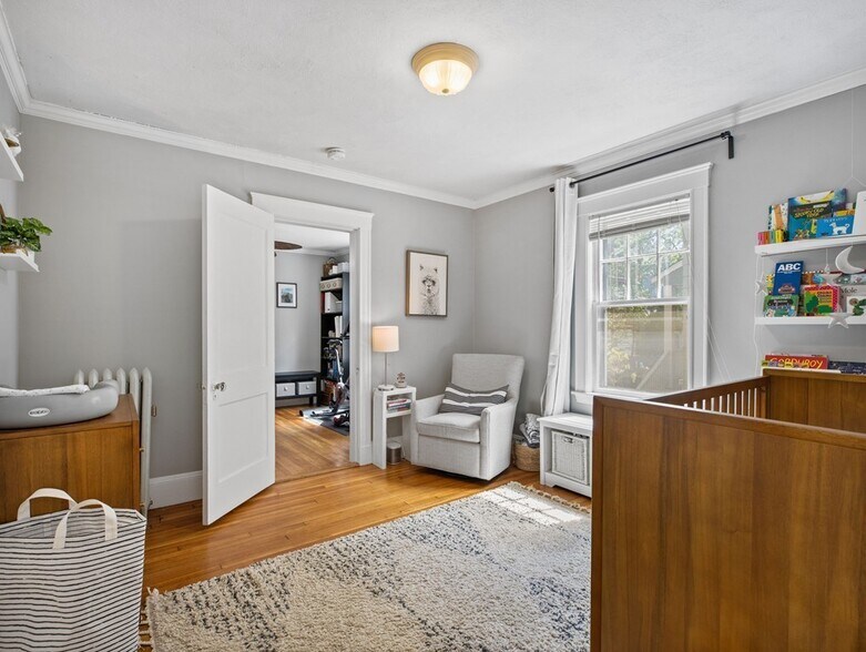 Building Photo - 30 Roseway St