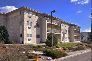 Building Photo - ViewPointe Independent Living