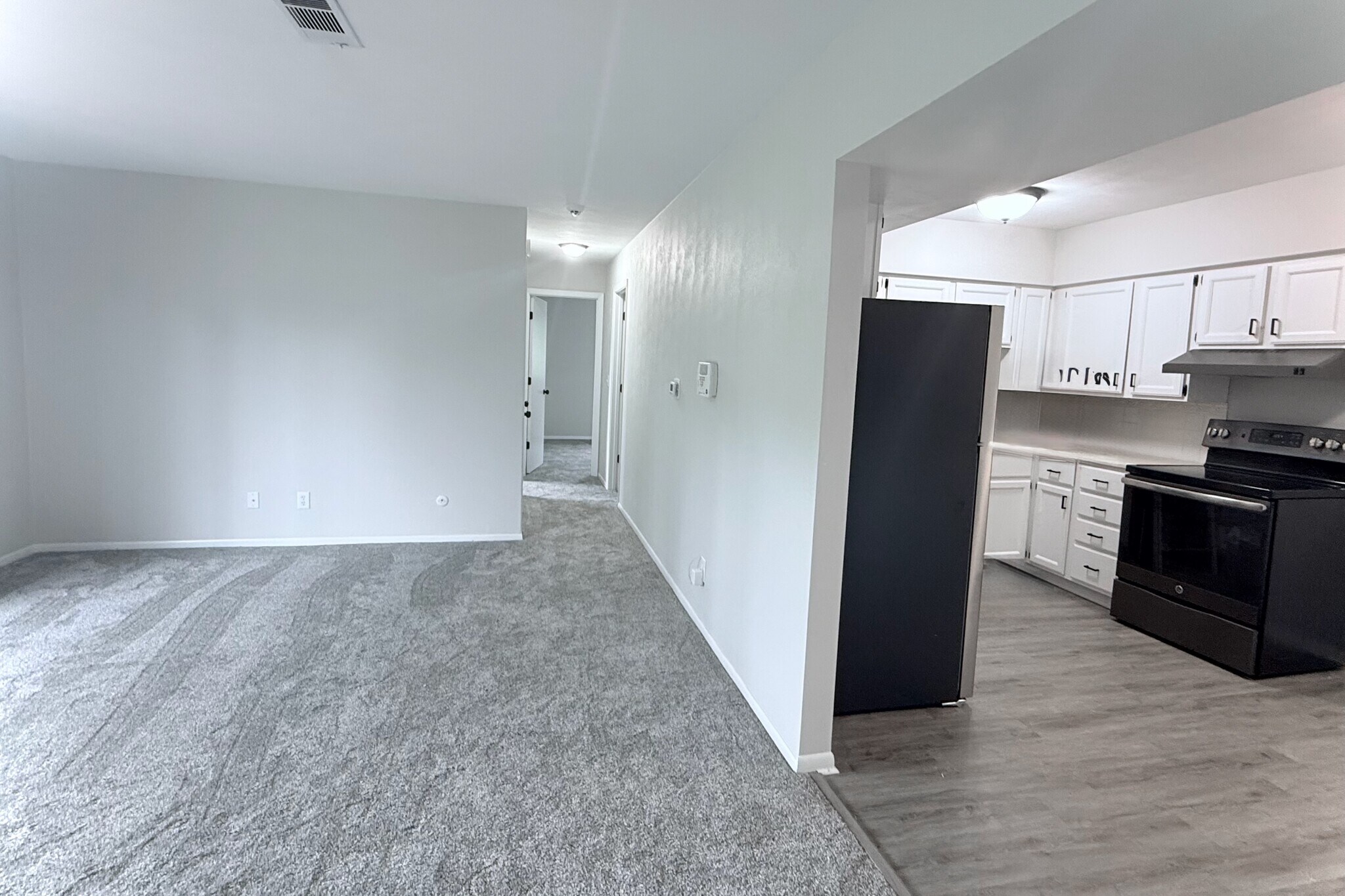 Building Photo - 5102 25th Avenue Ct