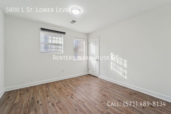 Building Photo - 5800 L St