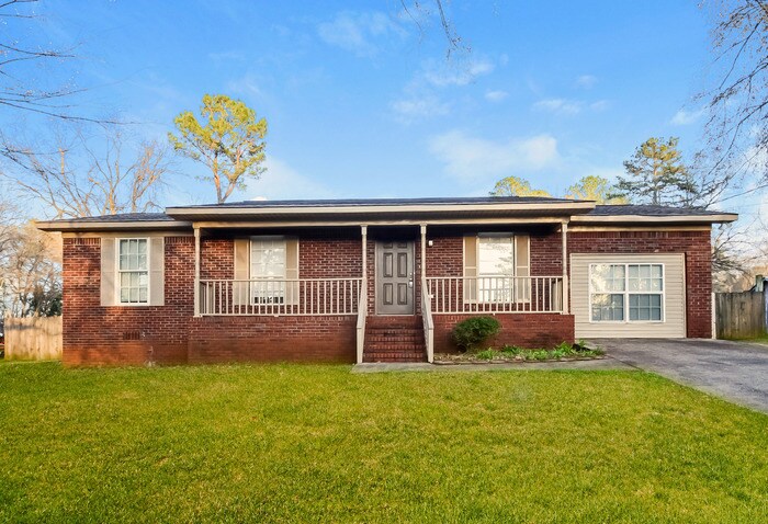 Primary Photo - 79 Lawler St
