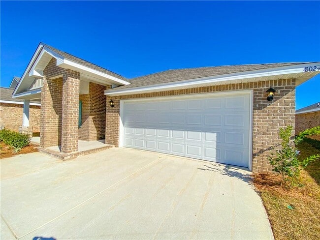 Building Photo - 8024 Irwin Loop