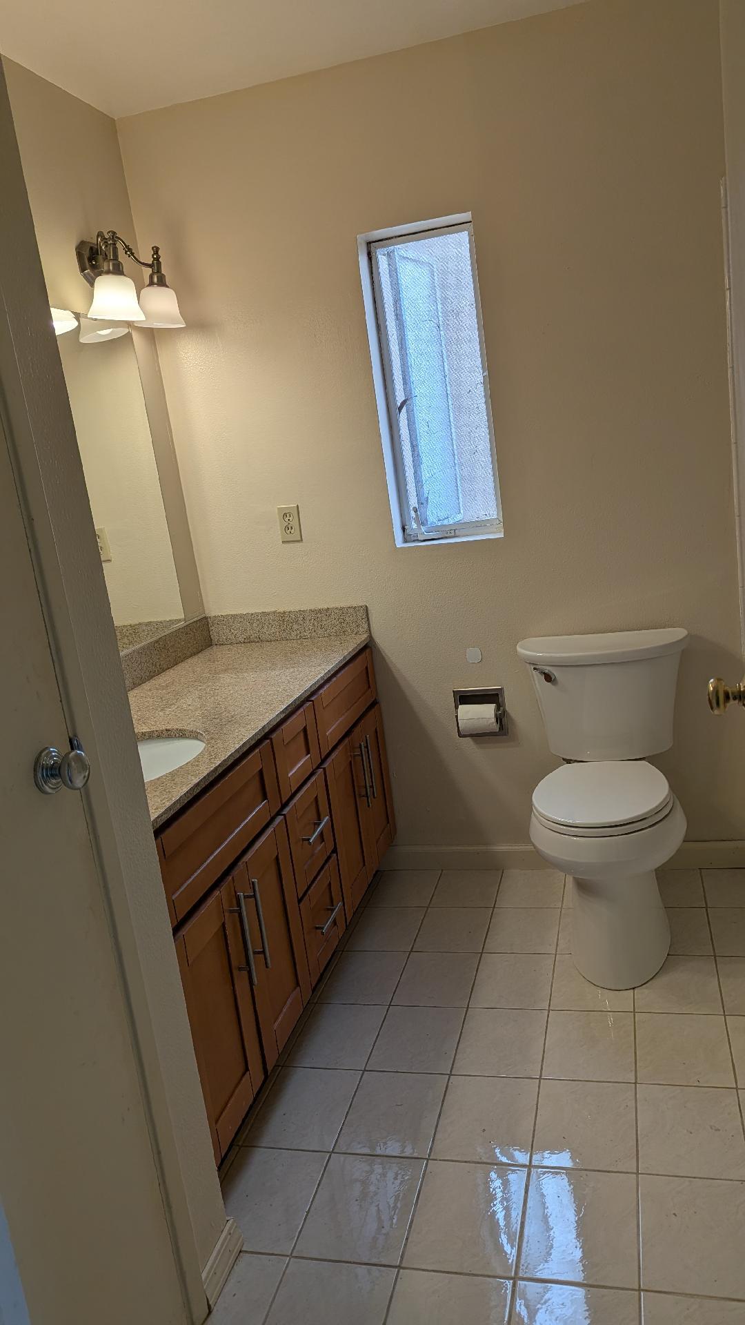 Building Photo - 141 Darby Pl