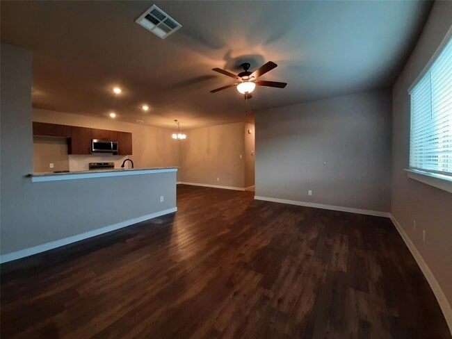 Building Photo - 25563 Starling Ln