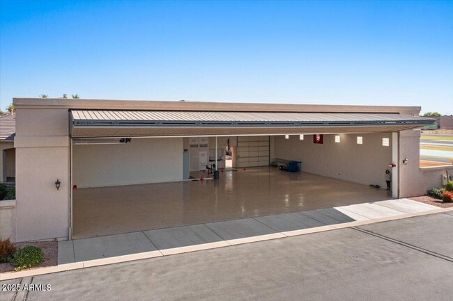 Building Photo - 4251 W Earhart Way