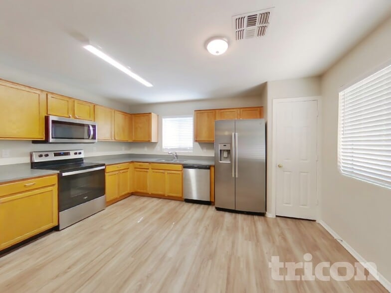 Building Photo - 2170 W Silver Creek Ln