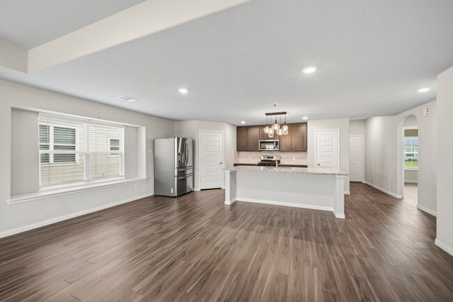 Building Photo - 5327 Briana Dee Dr