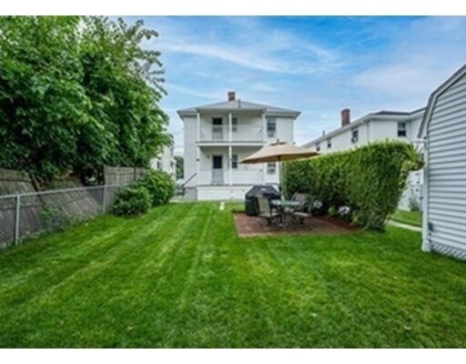 Building Photo - 51 S Waverly St