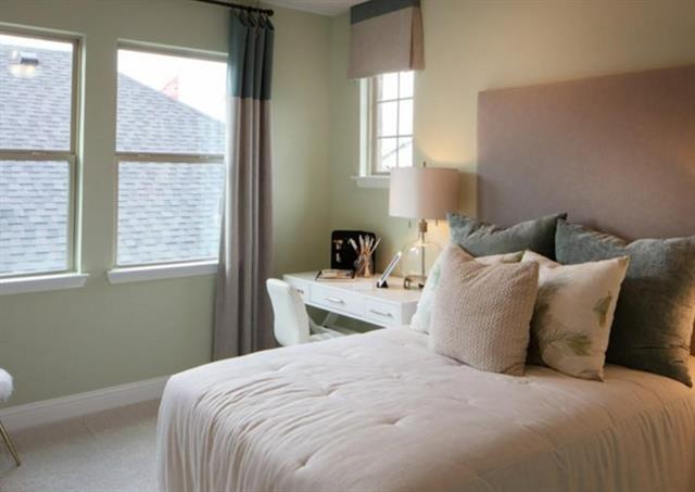 Building Photo - 1412 Kurelek Dr