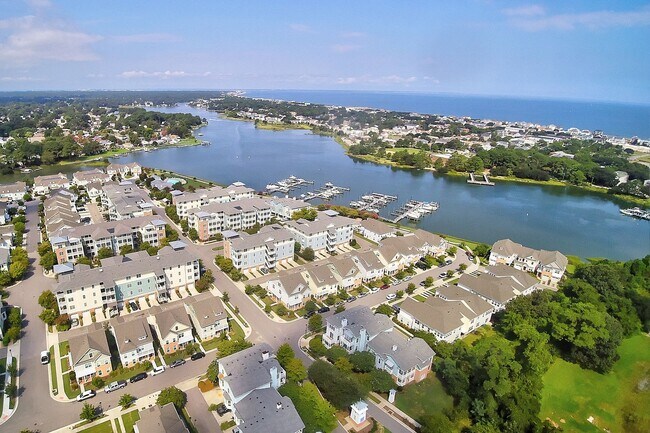 Building Photo - FOR RENT - NORFOLK!