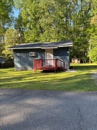 Building Photo - Melody Lakes Hariis County