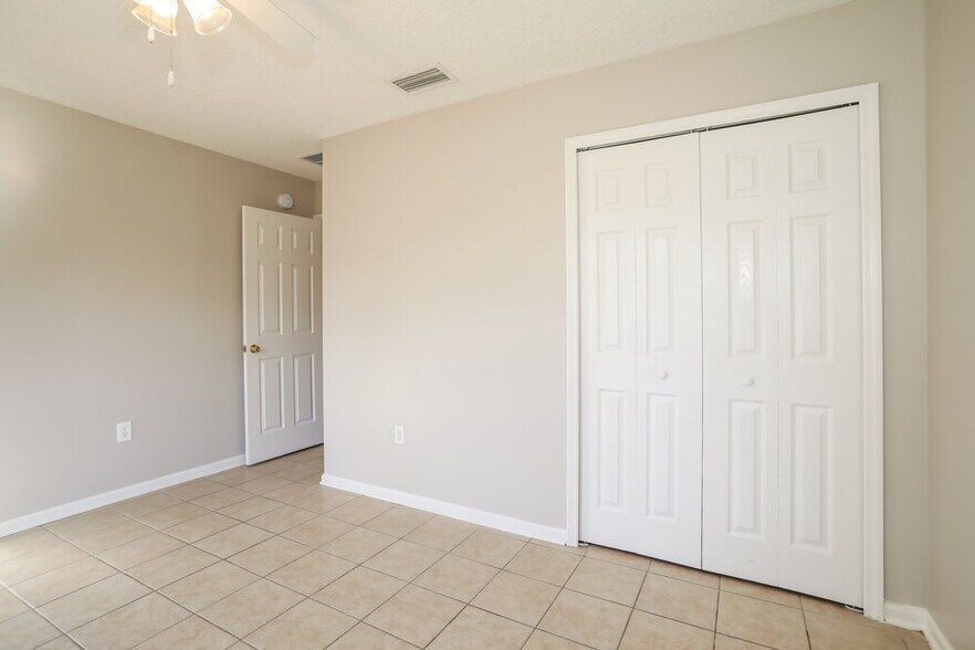 Building Photo - 2781 Cross Creek Dr
