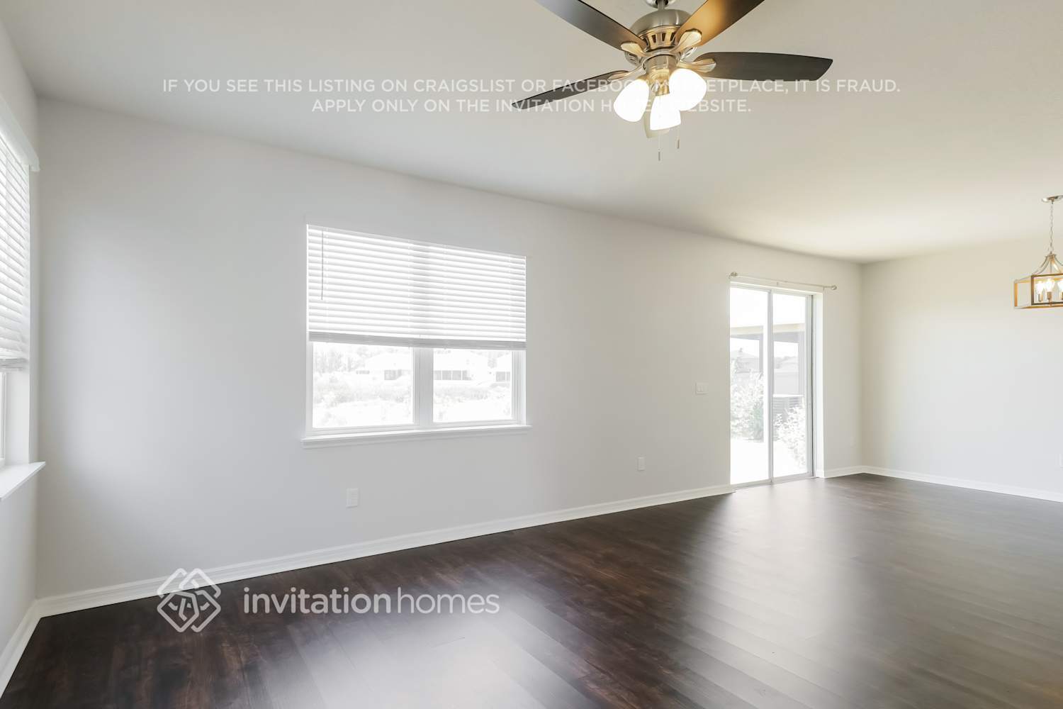 Building Photo - 10479 Hawks Landing Dr