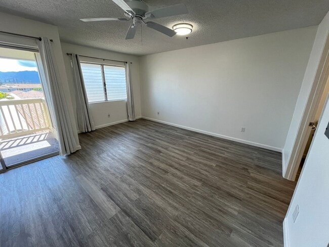 Building Photo - Mililani Mauka (Olaloa Retirment Community) - studio, 1 parking