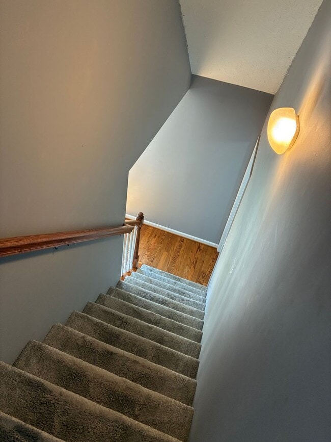 Building Photo - **ELIZABETHTOWN INDEPENDENT SCHOOL DISTRICT**