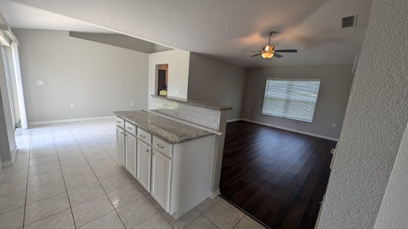 Building Photo - 2241 Burlington St