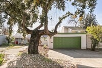 Building Photo - 2 Bedroom 2 Bedroom Home in East Davis with solar