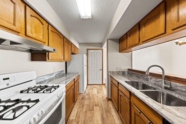 Building Photo - 1022 Alderwood Way