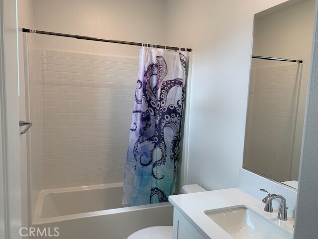 Building Photo - 502 Tamarind Way