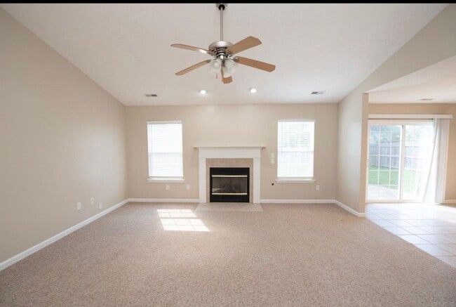 Building Photo - Carrington Estates...3 Bedroom 2 Bath