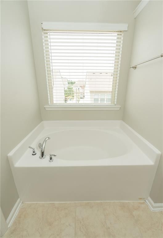 Building Photo - 369 Hardy Water Dr SE