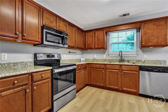 Building Photo - 50 Lake Shore Blvd