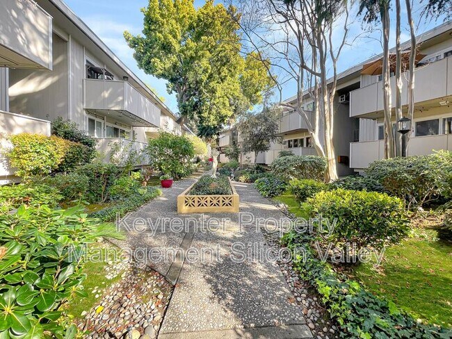 Building Photo - 1898 Meridian Ave