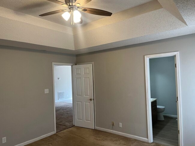 Building Photo - 1239 Santa Fe Trail