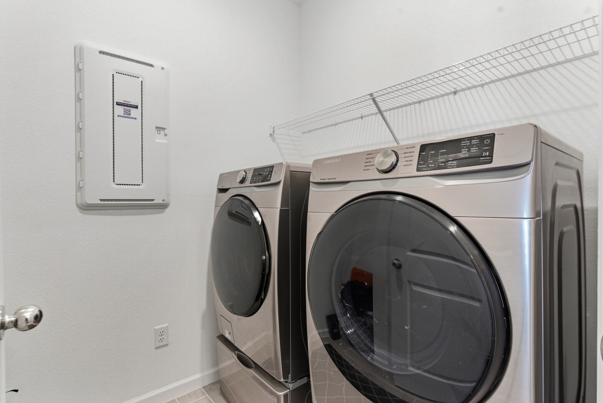 Building Photo - 8486 Horsebit Cir