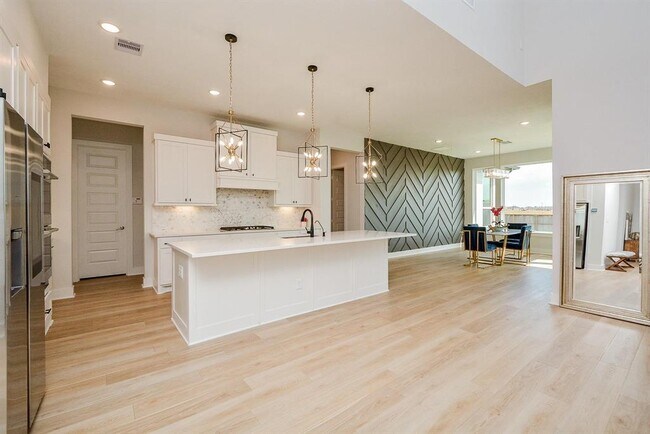 Building Photo - 501 Horizon Light Ln