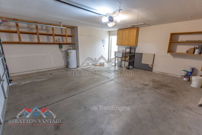 Building Photo - 4725 E Brown Rd