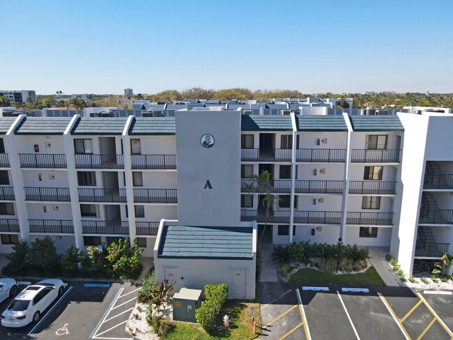 Building Photo - 1605 S US Hwy 1