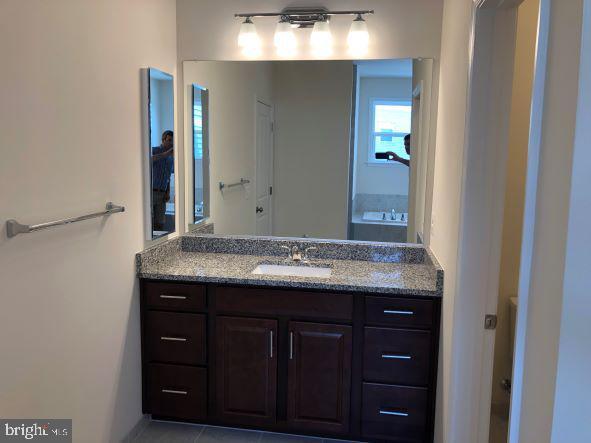 Building Photo - 24602 Rosebay Terrace