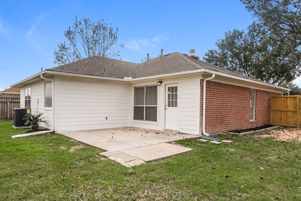 Building Photo - 3722 Colleen Woods Cir