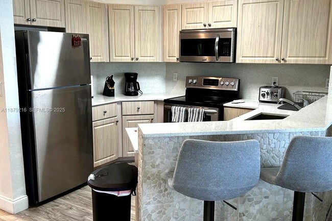 Building Photo - 13221 SW 53rd St