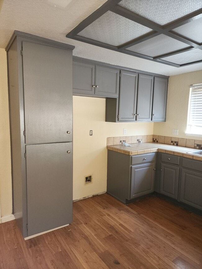 Building Photo - 917 Panama Dr