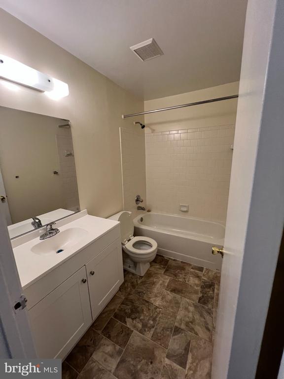 Building Photo - 1113 Castle Harbor Way