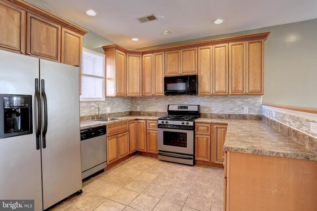 Building Photo - 3706 Harlem Ave