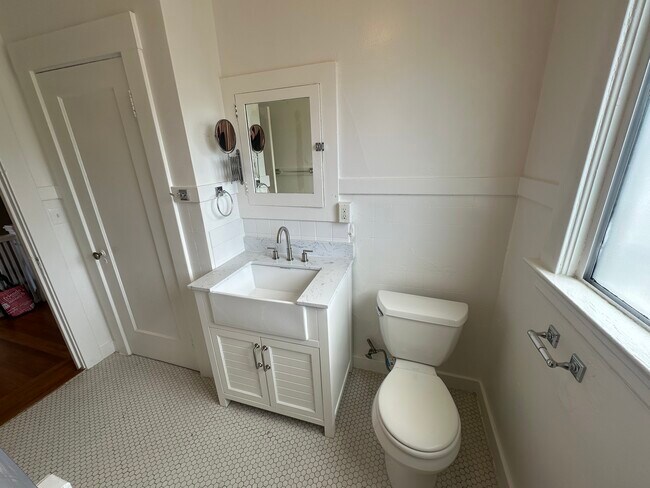 Bathroom - 302 31st Ave