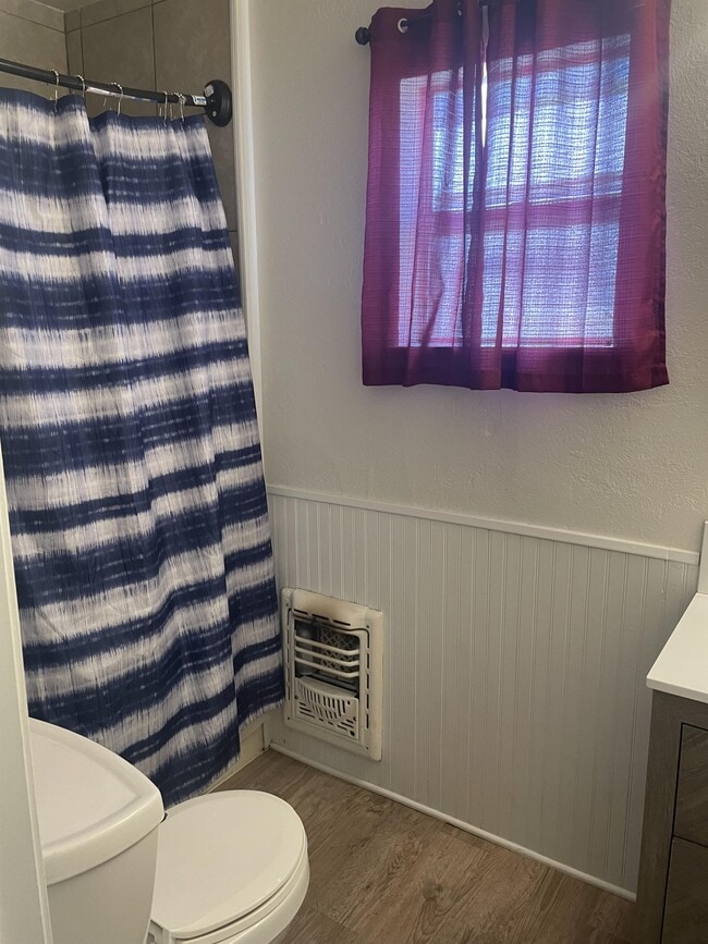 Building Photo - 3319 Sherwood Ln