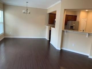 Building Photo - 1335 Hampton Oaks Dr